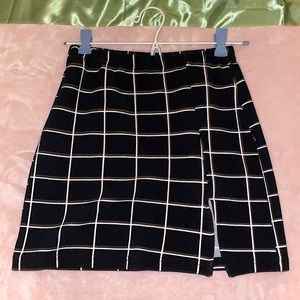 Grid Print Black & White Skirt